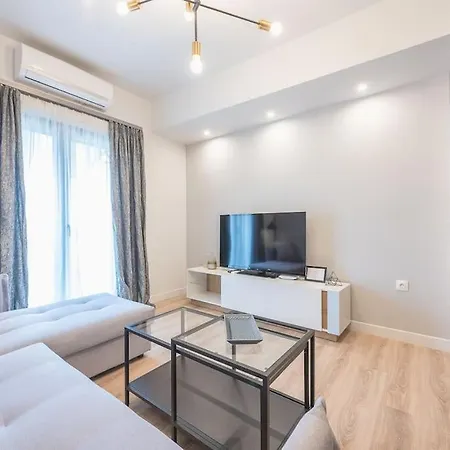 Urban αpartment *
